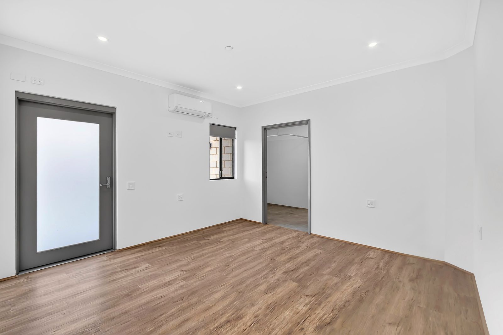 011 Open2view_ID1004938-4_Kendinup_Way__Midvale