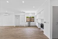 009 Open2view_ID988603-492_Zillmere_Road