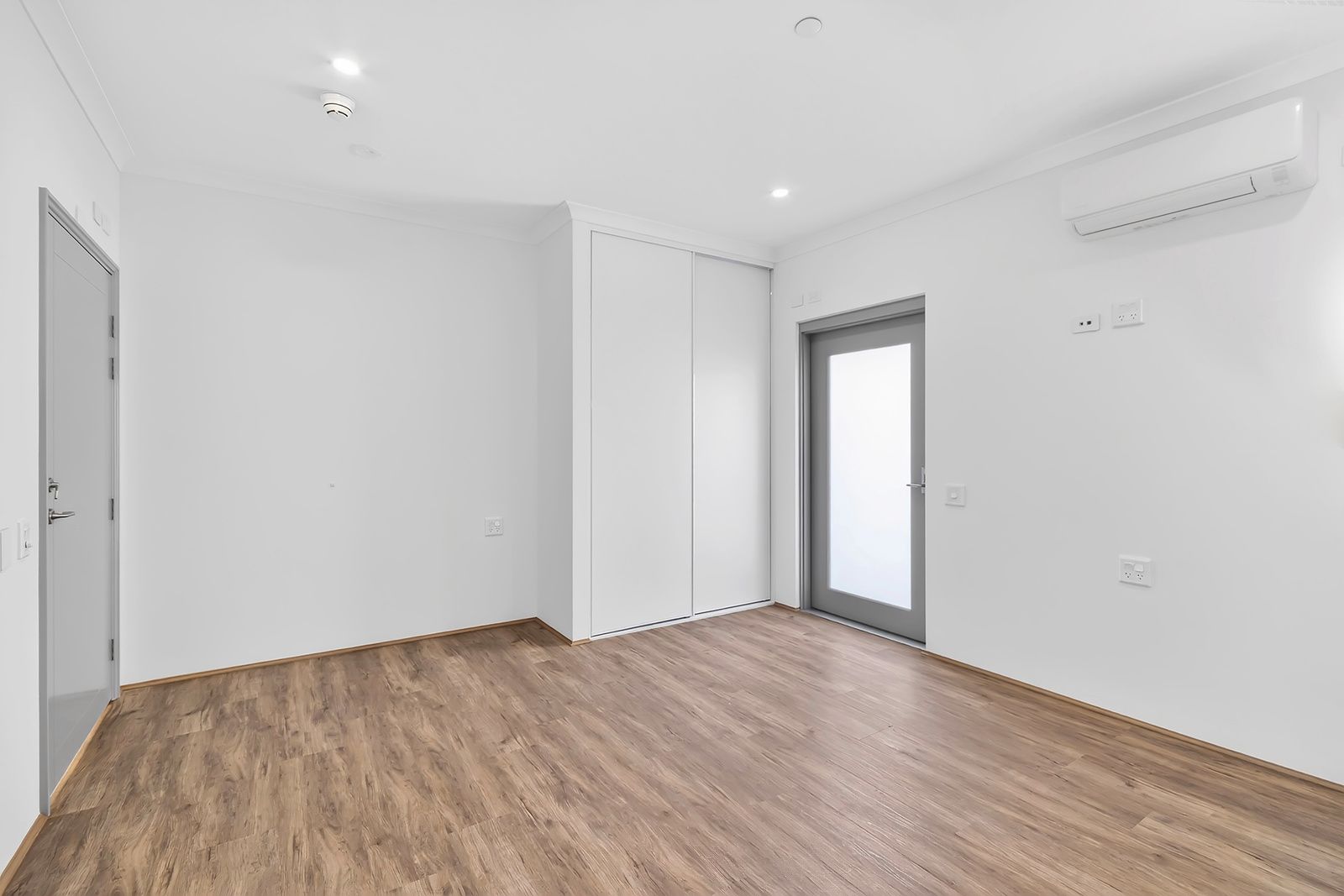 012 Open2view_ID1004938-4_Kendinup_Way__Midvale