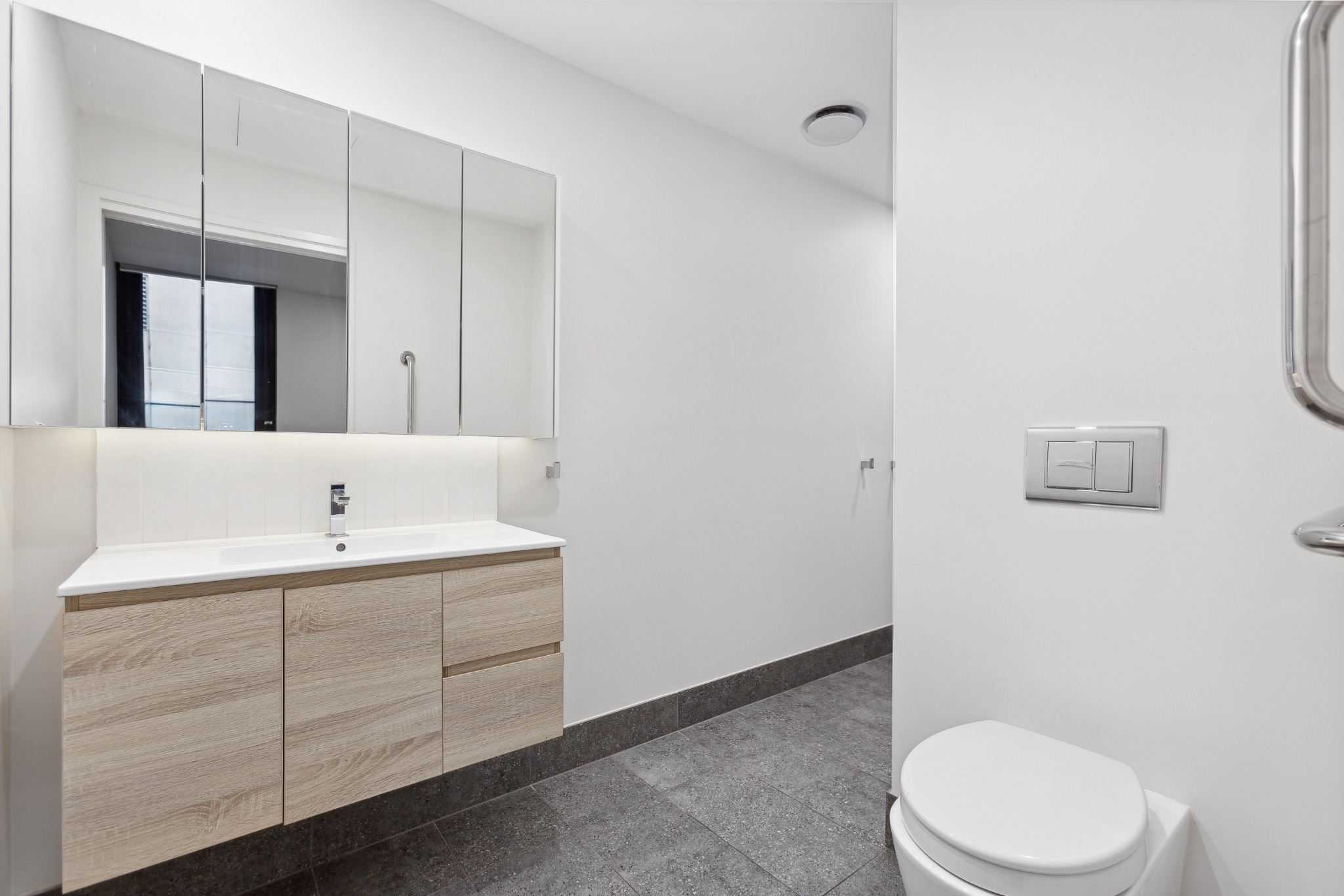 85 Market St 12