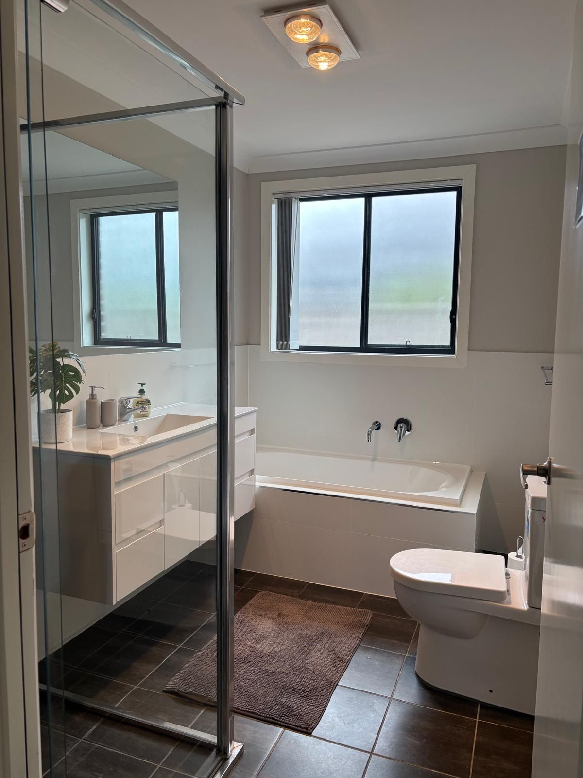 b8363922 2e2e-4cc8-8f84-20c29dcb5d4a