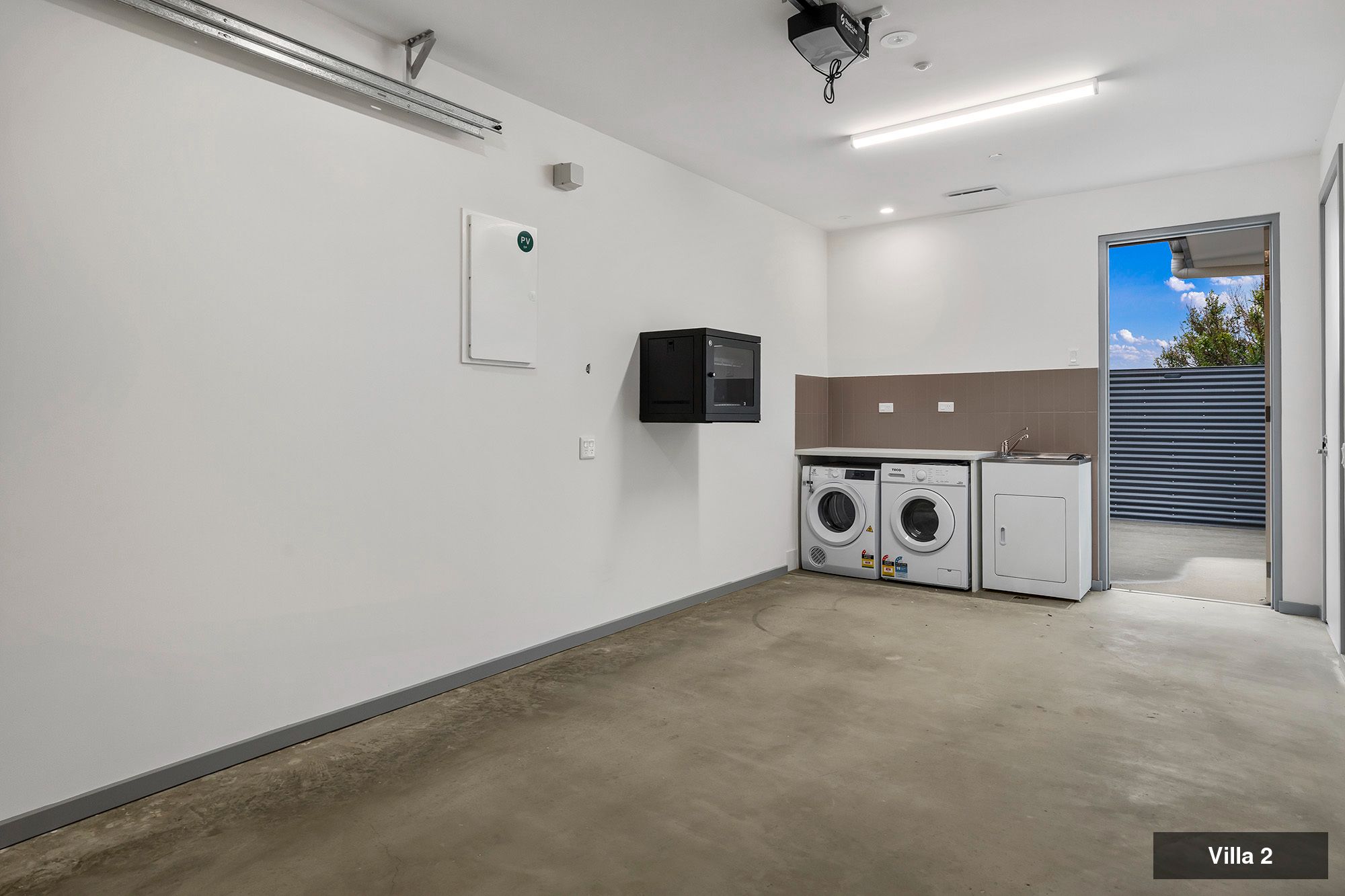 O Halloran Villa 2 - European Laundry and Garage LR No Logo