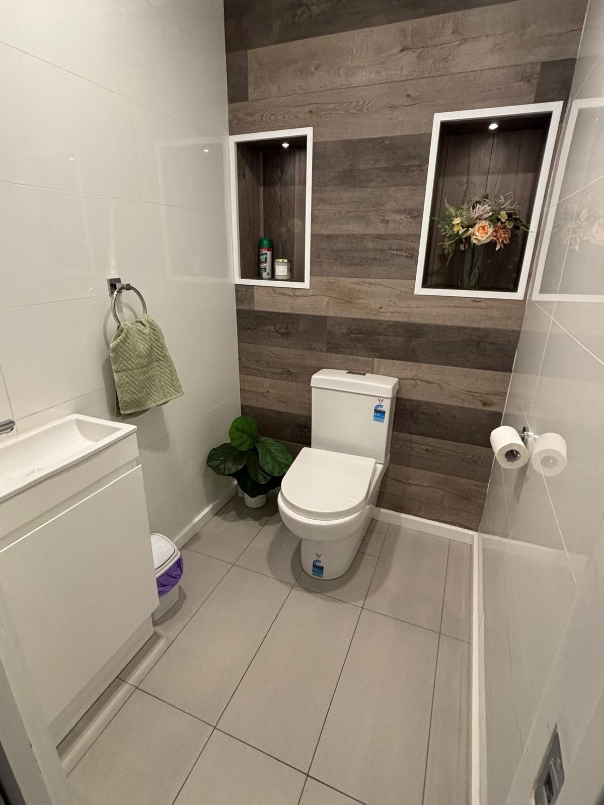 toilet back unit