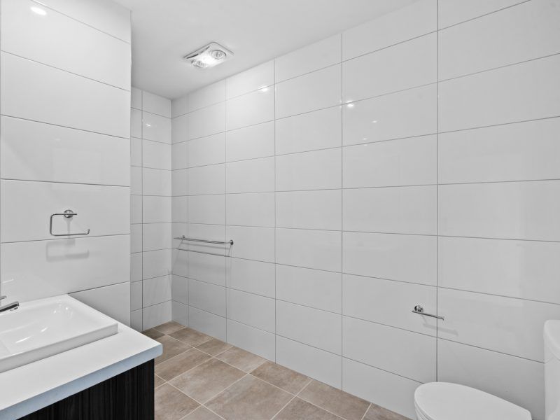 B bathroom-800x600