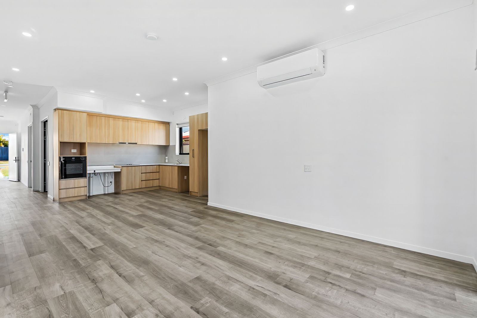 48 Bronco_Cres_Gracemere_QLD_4702-48_Bronco_Crescent-Bruno_Calfapietra_133_1600_1