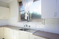 SILL015 LR_new lambton_Unit 5_shared kitchen1