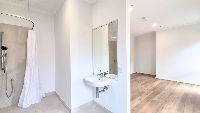 Trood Ensuite 1 2