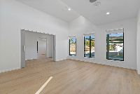 006 Open2view_ID911198-11_Saxtons_Drive_-_Moe