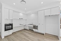 010 Open2view_ID839957-57_Dysart_Drive