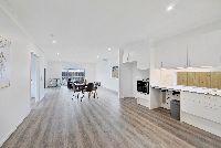 5   McCarthy Rd 162a - Kitchen to Living