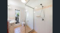image8 Bed1 ensuite