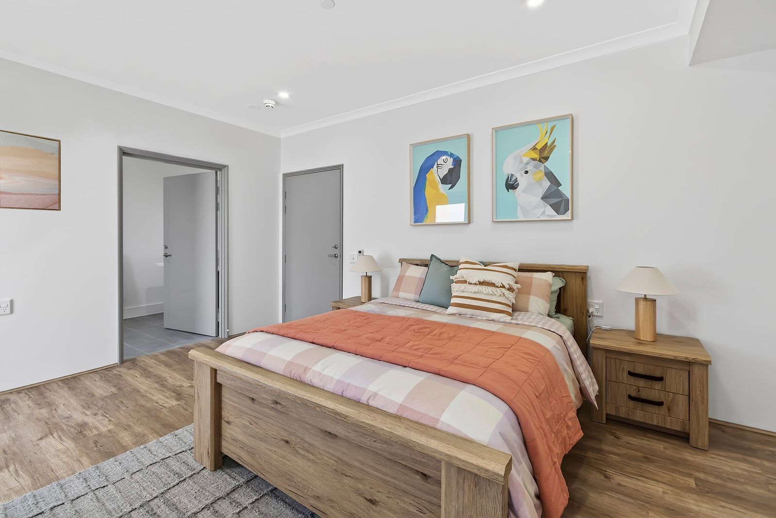 015 Open2view_ID999327-32_Coomberdale_Road__Midvale