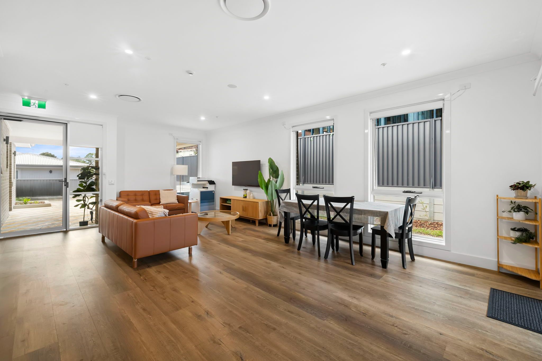 9 web-or-mls-72-frederick-st