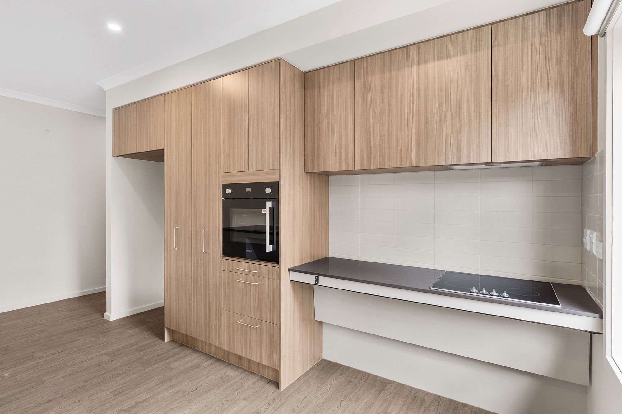 Kitchen 3 LR No Logo