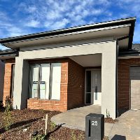 Myxa Fraser Rise SDA Front of House