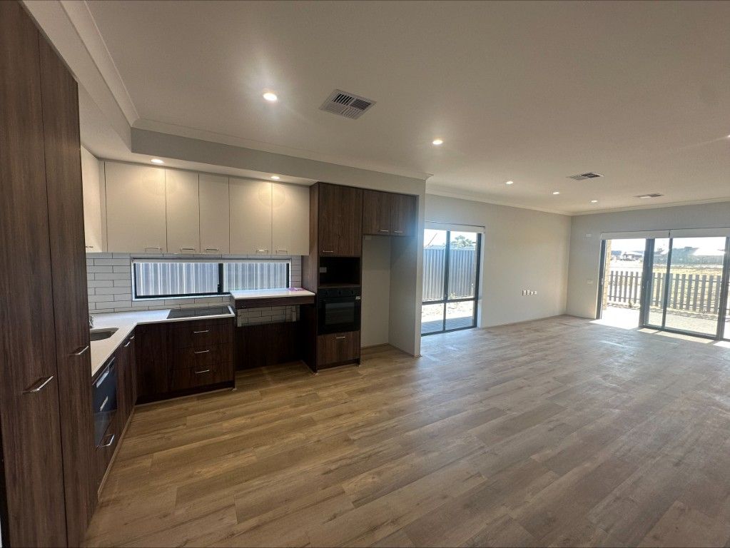 bxiiarq9midqukn0pwgn