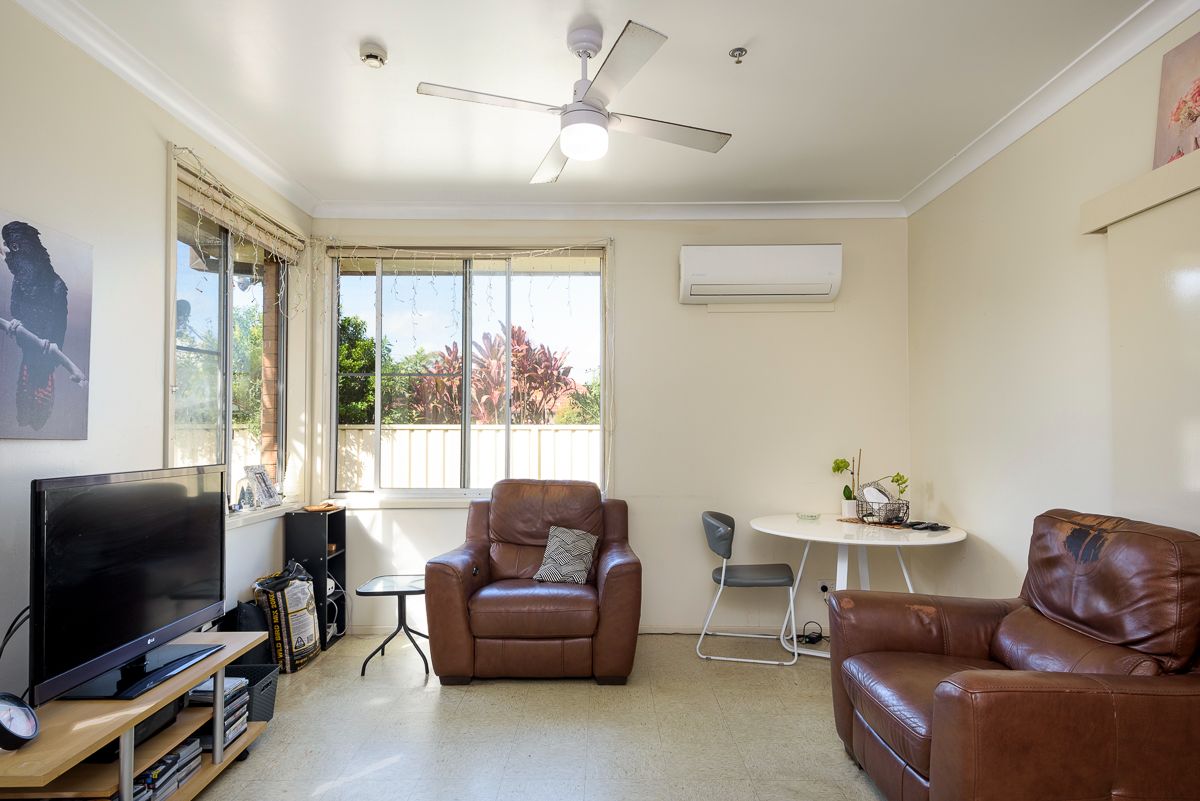 SILL015 LR_new lambton_Unit 6_shared living1A