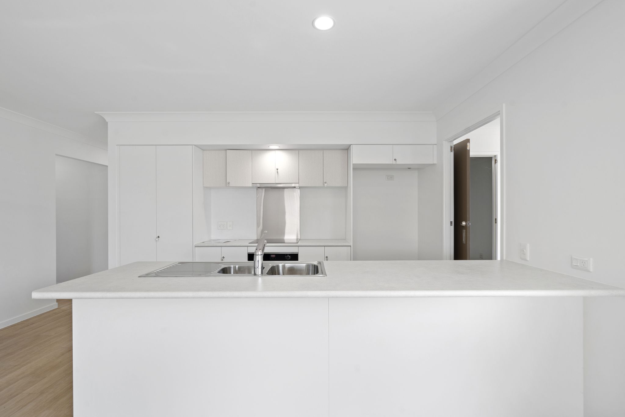 005 Open2view_ID912124-6_Breanna_St__Cotswold_Hills-scaled-2