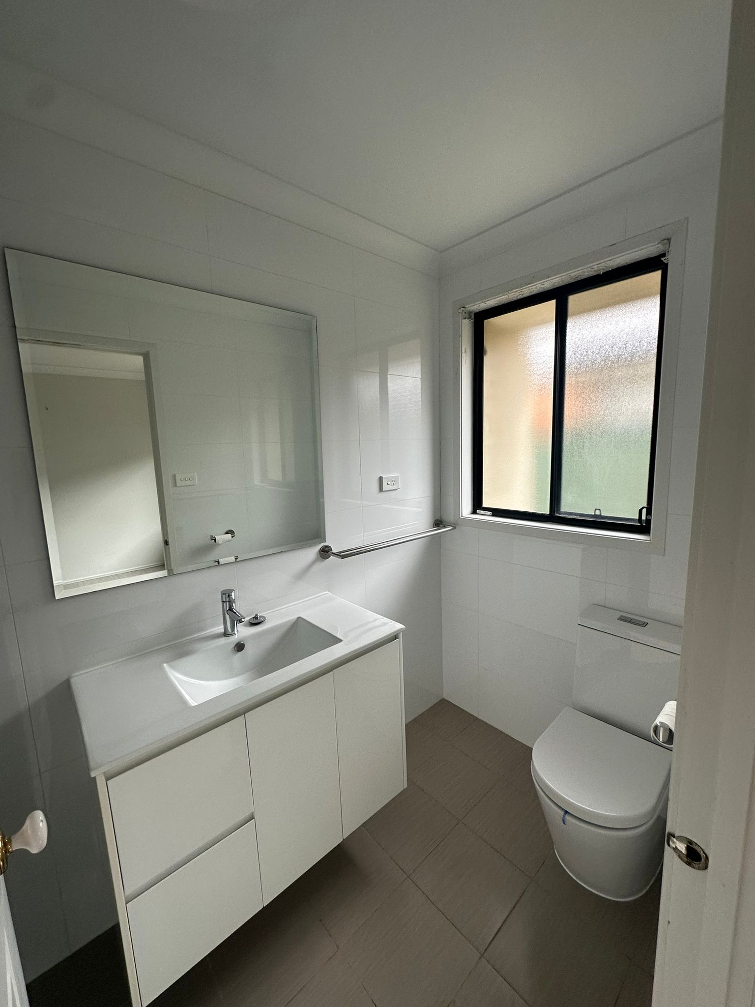 WhatsApp Image 2024 11-11 at 13.56.53 (2)