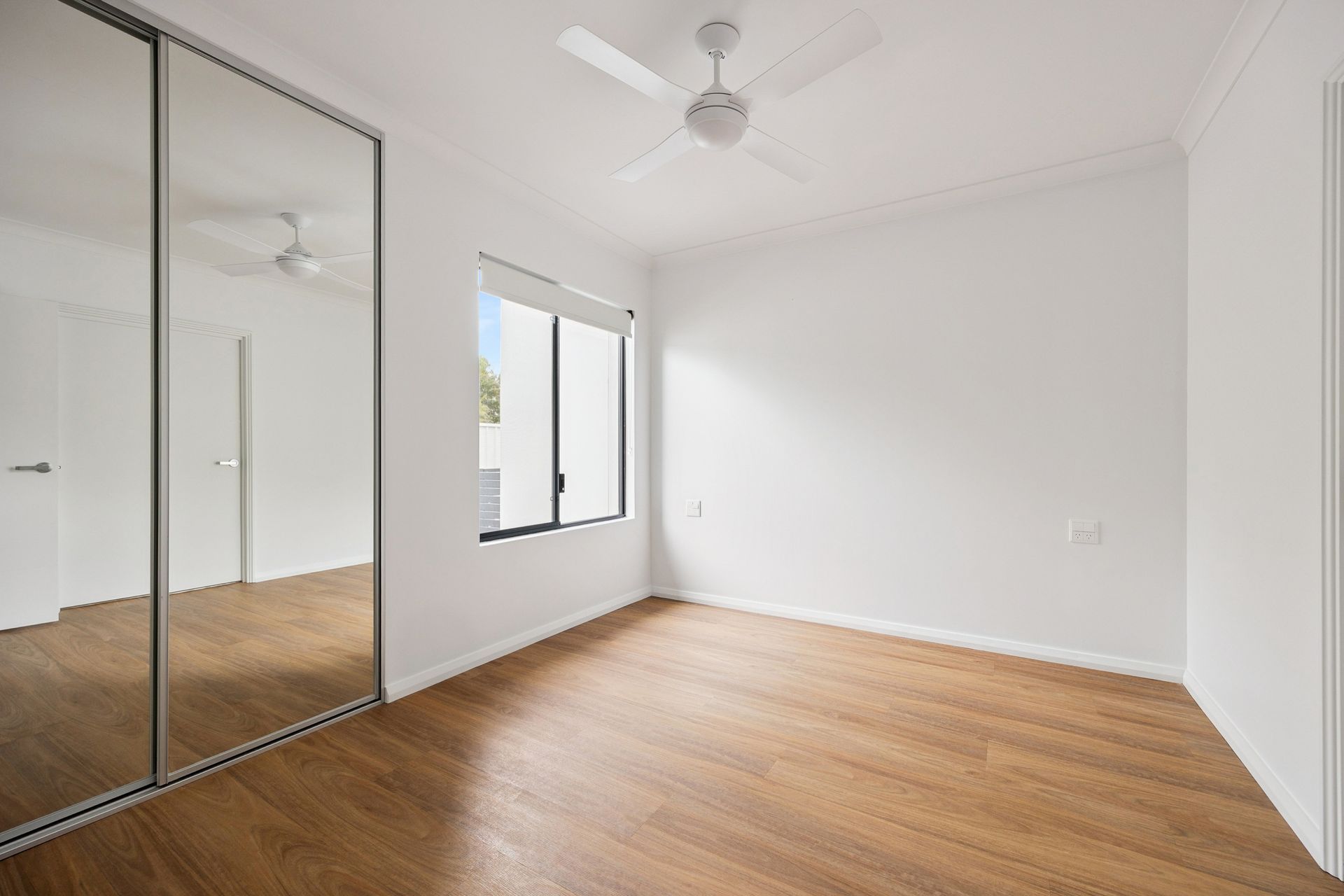 web 26 Allnutt St, Mandurah 16