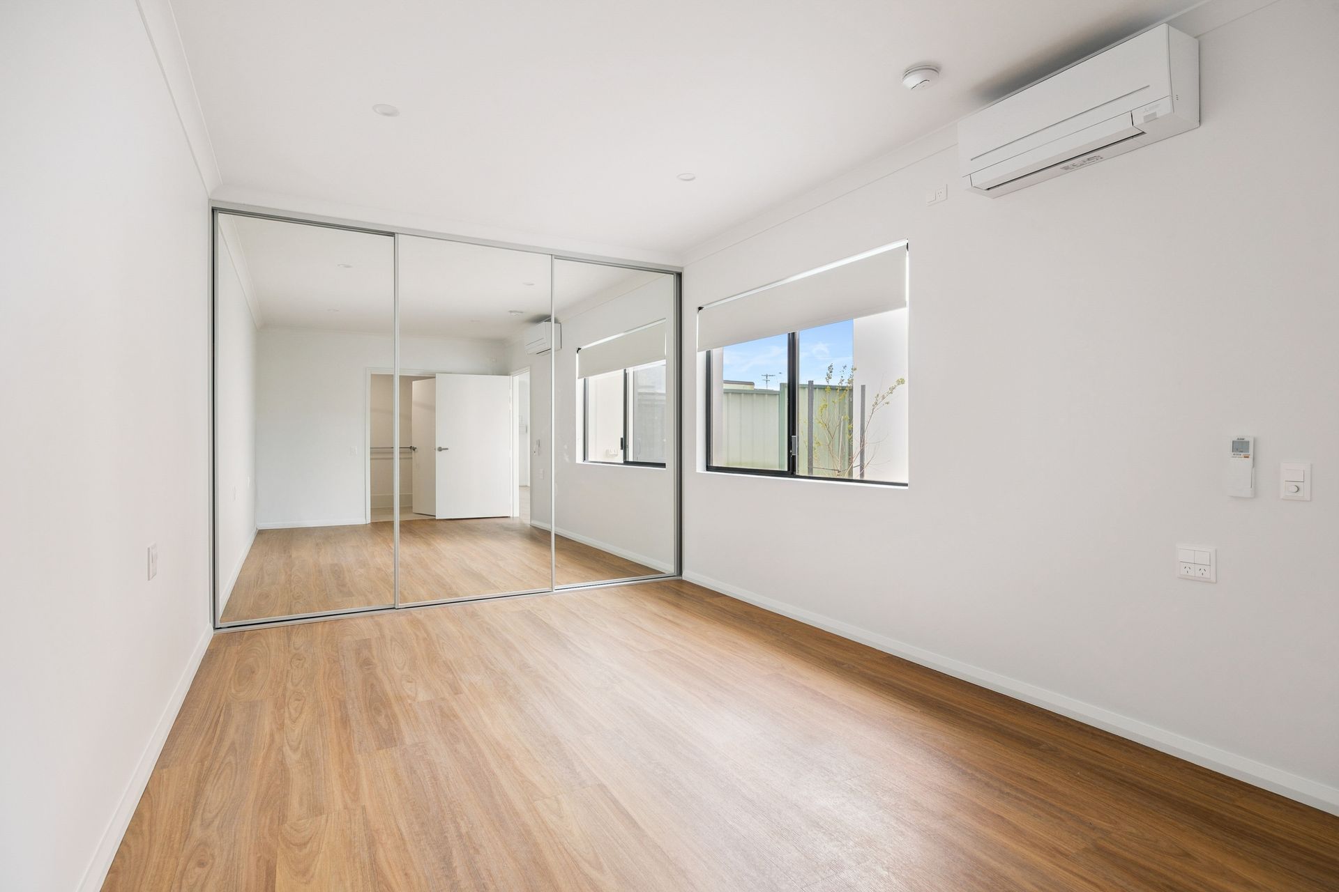 web 26 Allnutt St, Mandurah 18