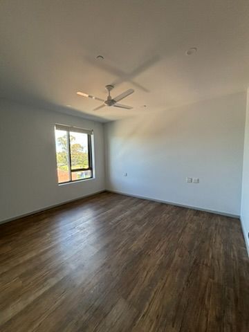 27DA4F03 F9A1-4C97-89F8-81B1CB7A0ABD_4_5005_c