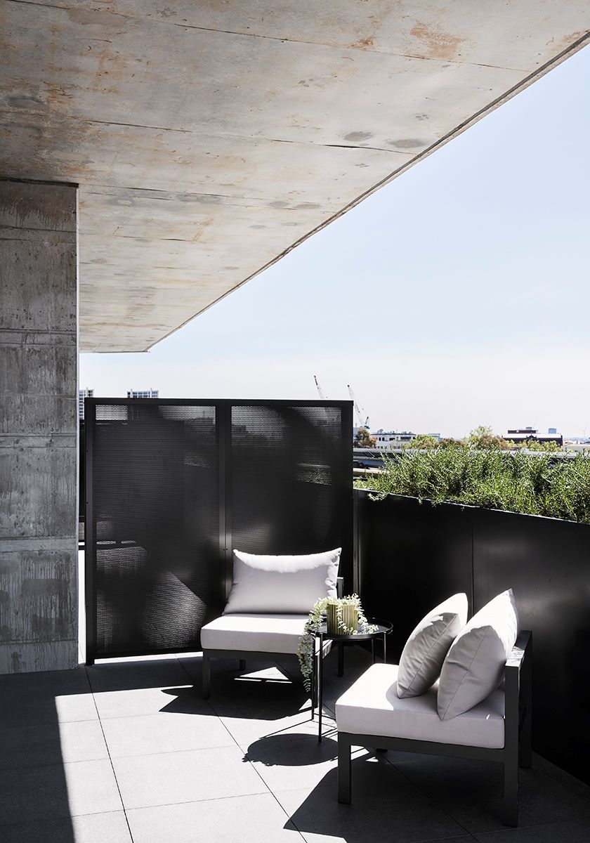 HCA QVM 17_balcony