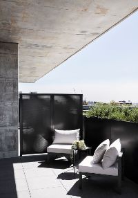 HCA QVM 17_balcony