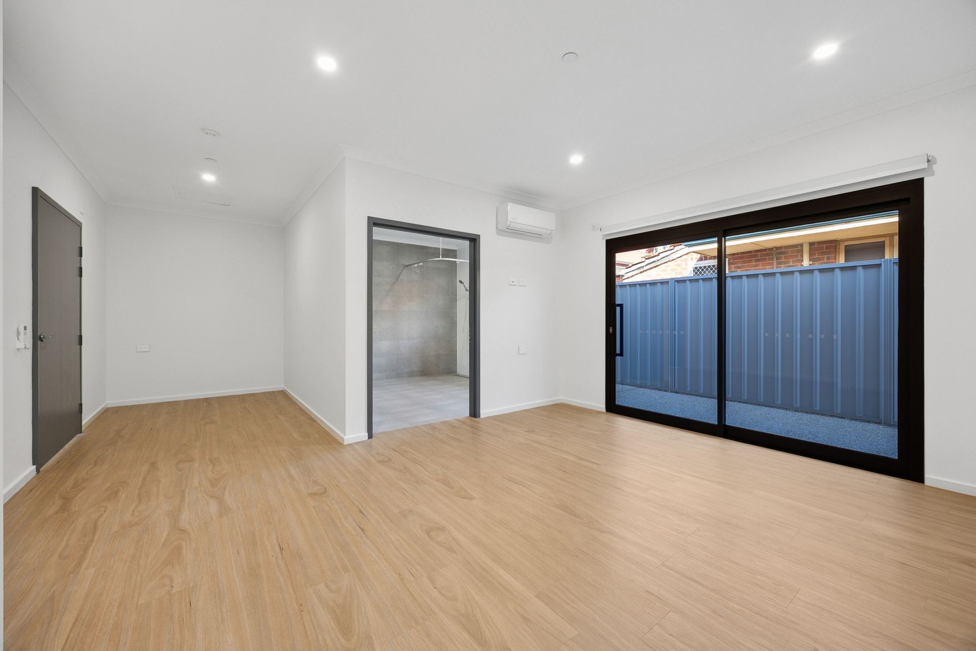 2 HOUSE 74 Whatley Cres, Mount Lawley 01