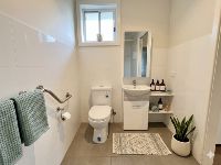 Springvale SIL   Bathroom 1