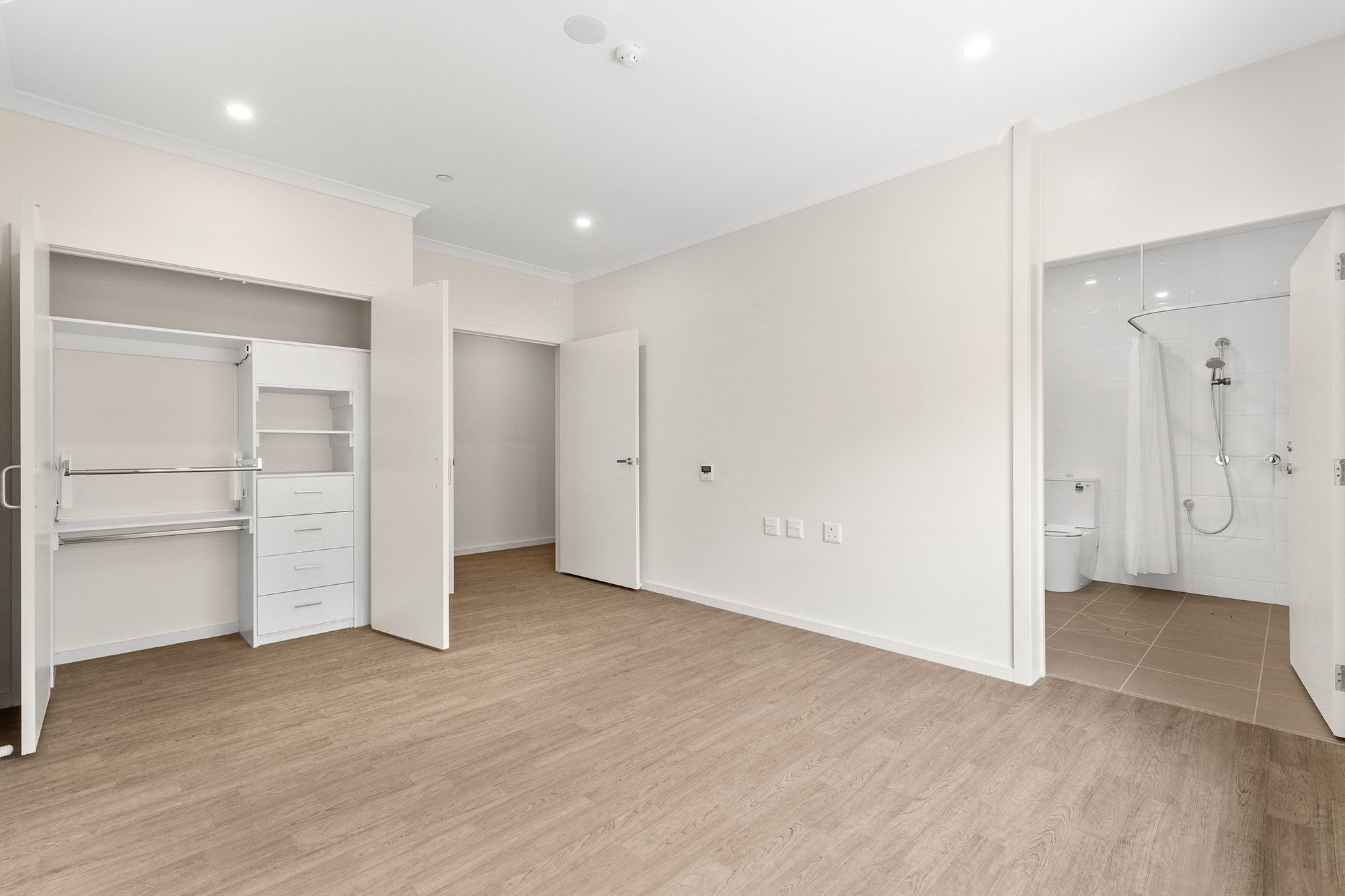 Elizabeth   Bedroom 2 LR No Logo