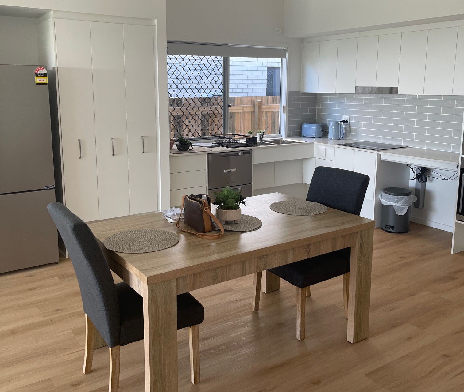 Dining   Kitchen