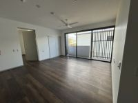 EBF74959 FE31-48CD-BF76-DDEF5FDD7FF5_4_5005_c