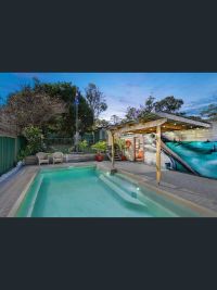 526584096 10161623195048106_9134508879161981693_n