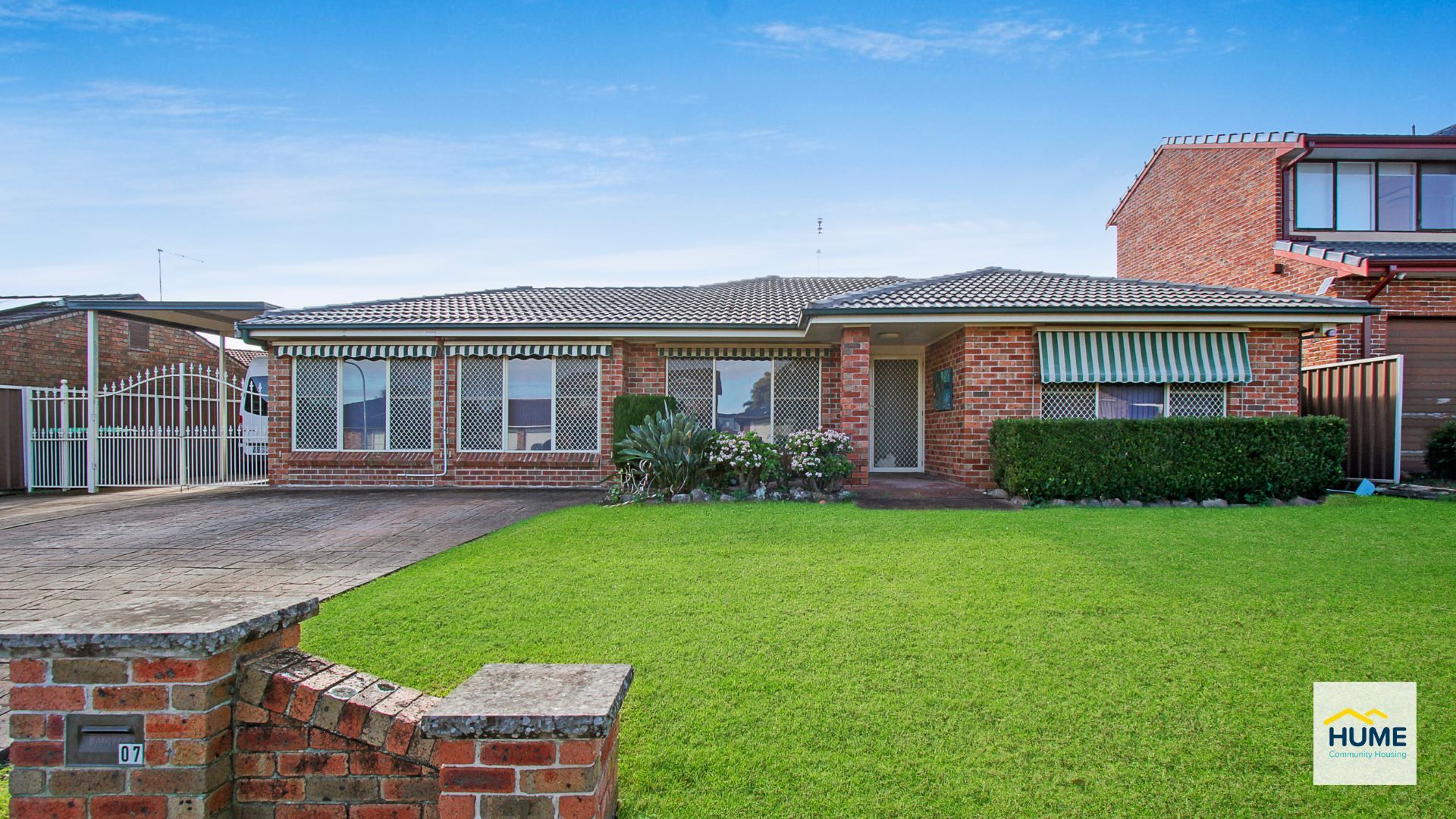 Casula front of house s