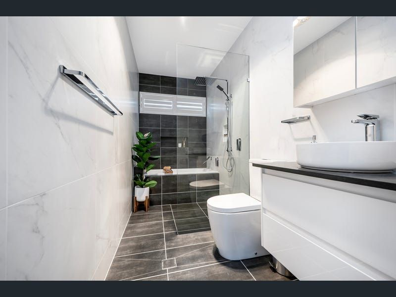 Planthurst Bathroom