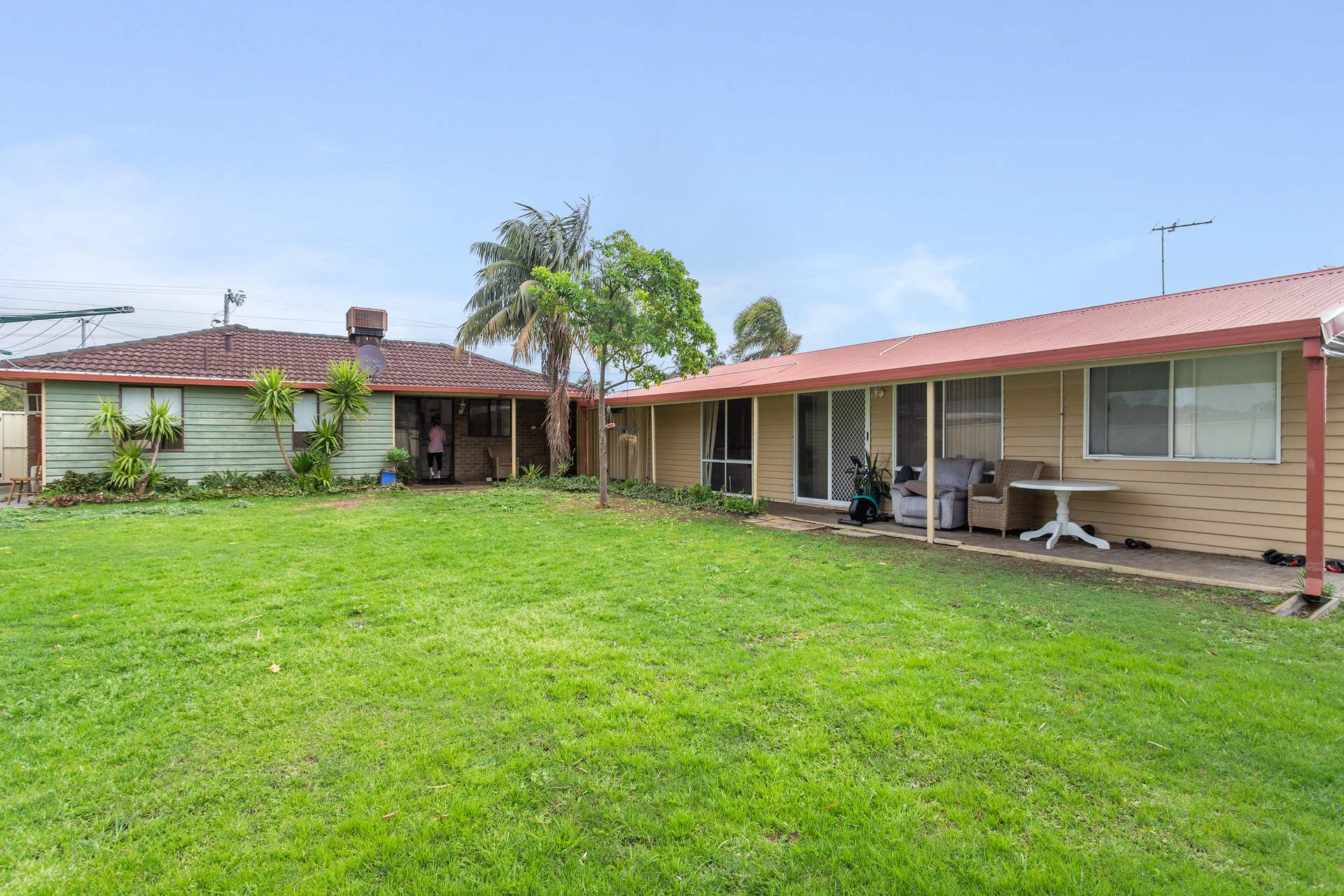 WEB 43 Burnside Way  Waikiki 09