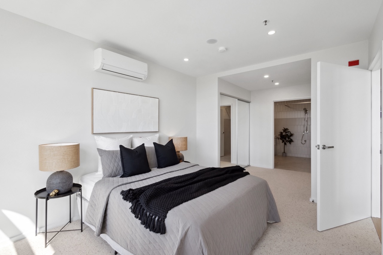 Vera Canberra_6262 Large