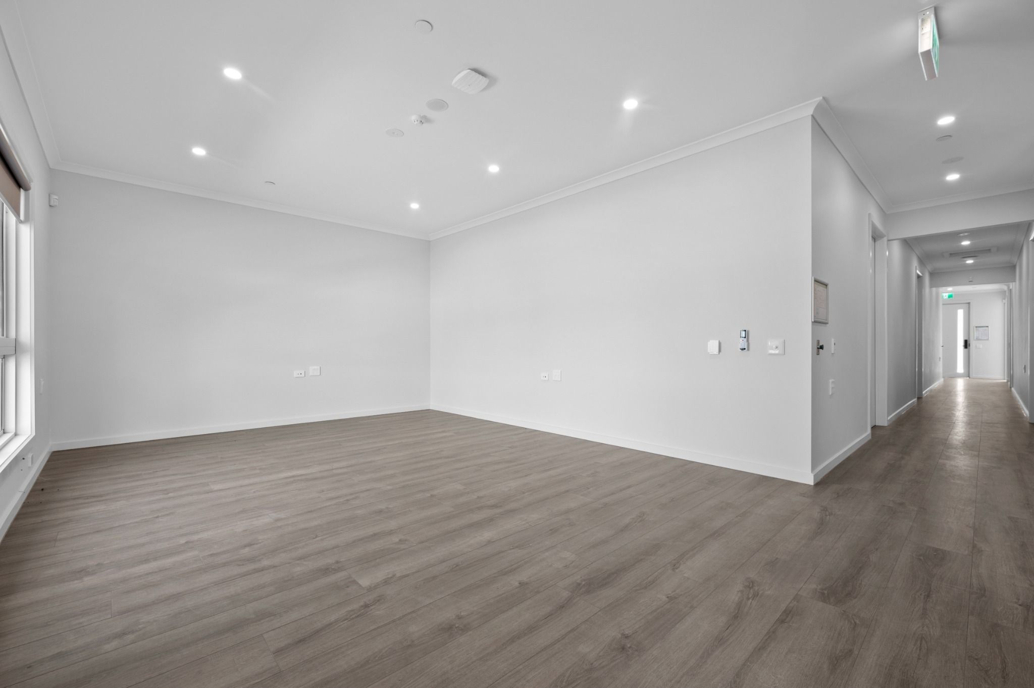 15 Lacebark St Doveton 004