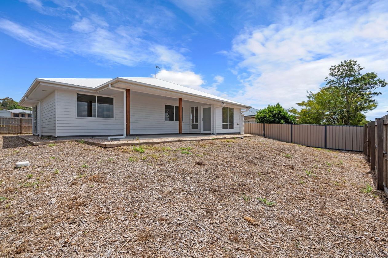018 Open2view_ID912124-6_Breanna_St__Cotswold_Hills-1
