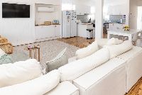 CFY Sept24-116 - 52LW living space