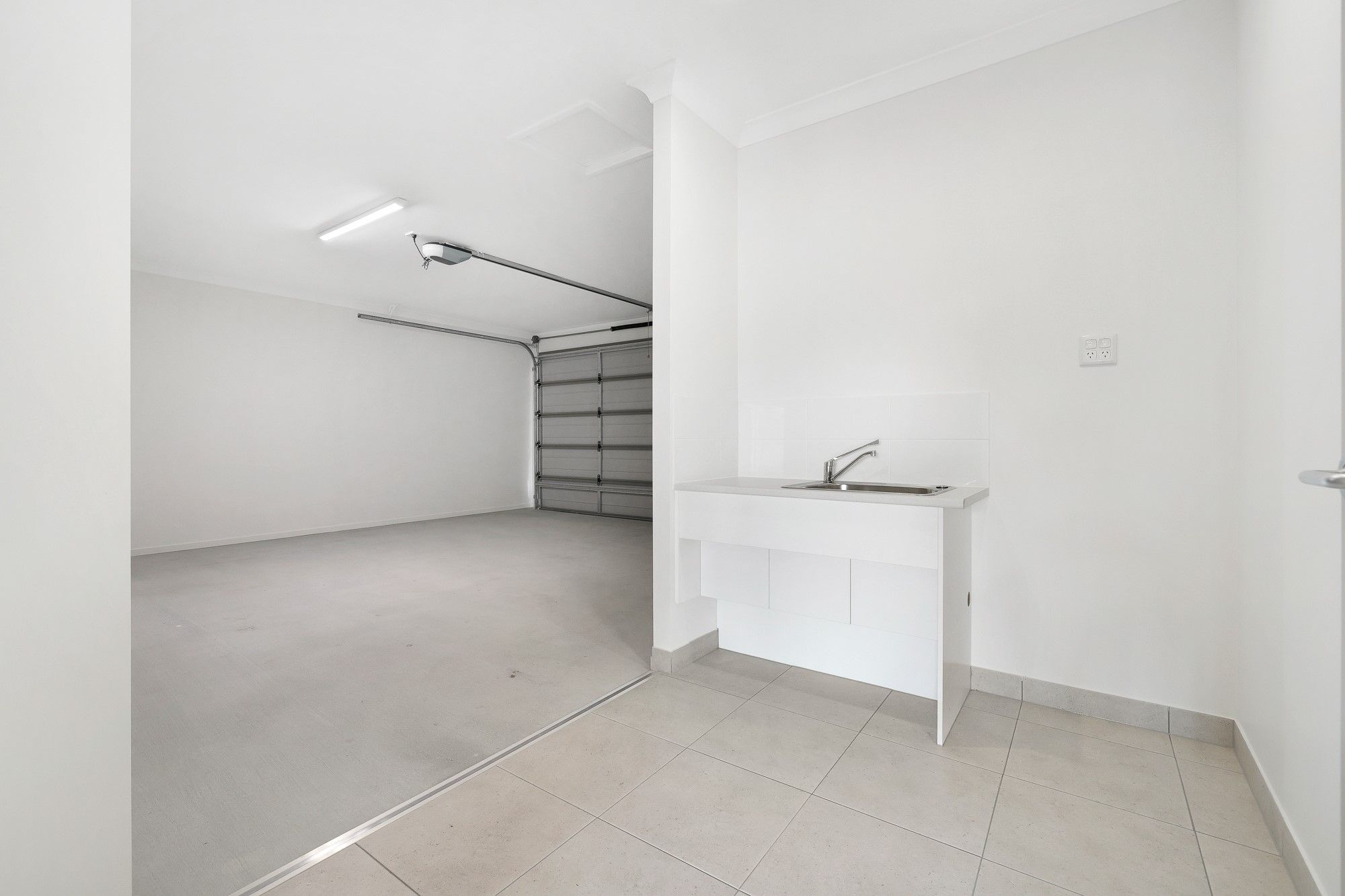 105 Johnston Street  Southport14