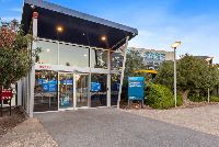 Thomastown Recreation and Aquatic Centre LR No Logo