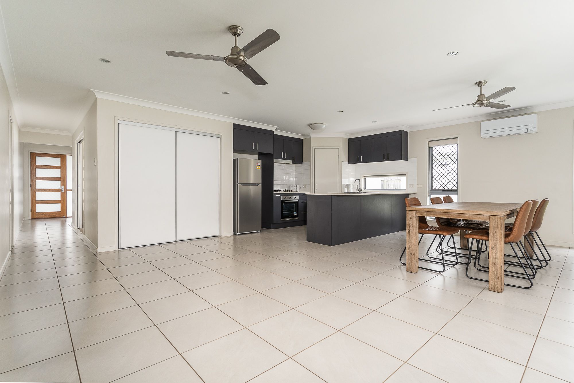 Sienna26 15-Internet