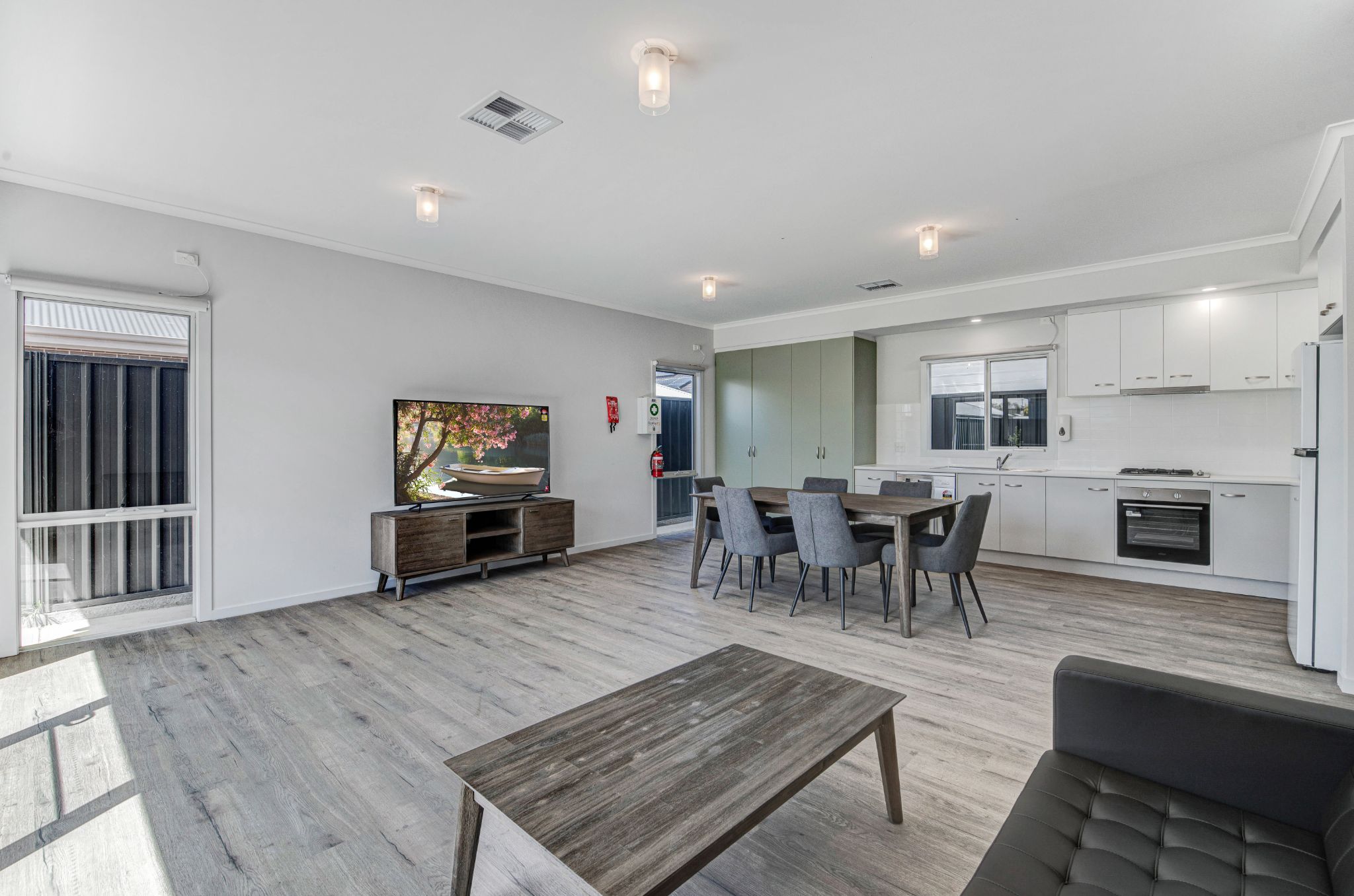 DSC 6169_70_71_72_73