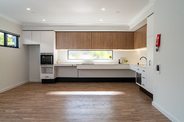 82 Waverley Rd  Coolbellup WA 6163 - HR-33