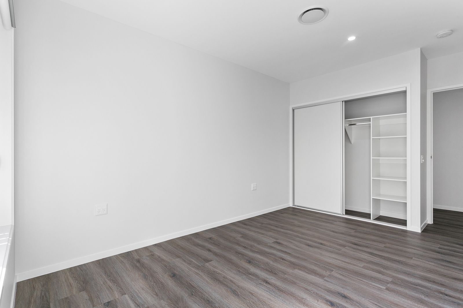 002 Open2view_ID688304-Lot_48_81_Mercy_Circuit