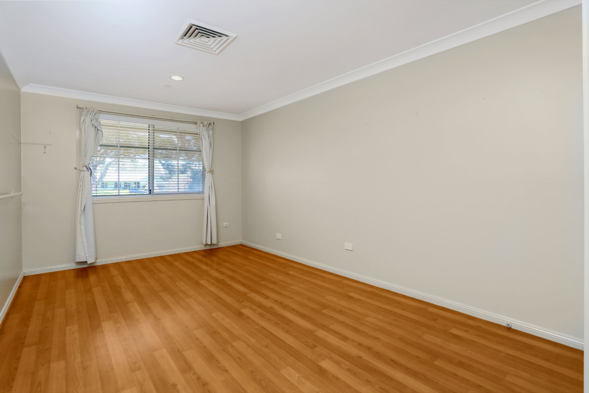 Digital 1 Photography 0419-min