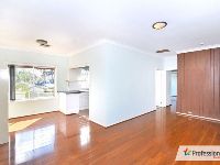 14765199 3_1_201211_035603-w1200-h900 (1)