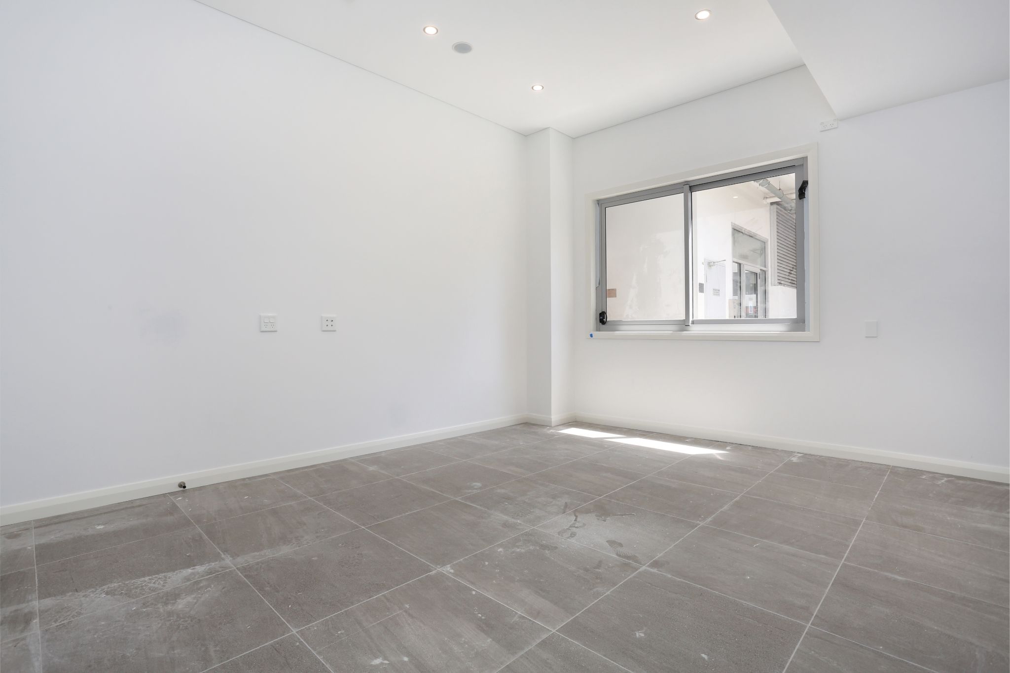 HiRes 0000_2, 29 78 queen st Auburn2314165_123EOS5D_828